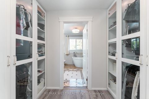 Photo 20 at 70 Wheatsheaf Crescent, Black Creek, Toronto