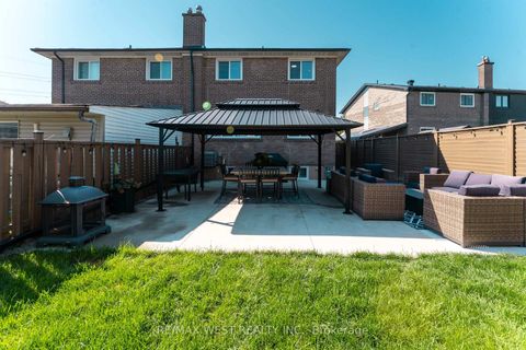 Photo 26 at 70 Wheatsheaf Crescent, Black Creek, Toronto