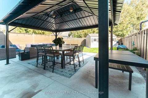 Photo 28 at 70 Wheatsheaf Crescent, Black Creek, Toronto