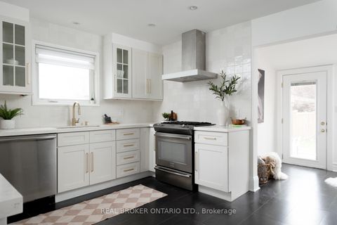 Photo 11 at 21 Stephenson Avenue, Danforth, Toronto