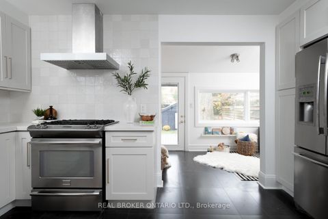 Photo 14 at 21 Stephenson Avenue, Danforth, Toronto