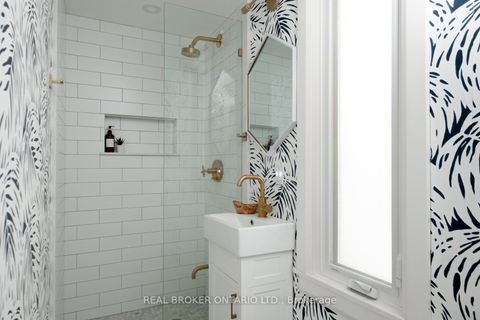 Photo 18 at 21 Stephenson Avenue, Danforth, Toronto