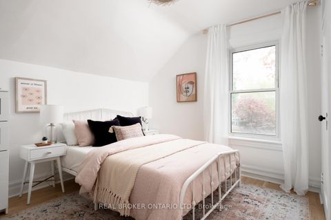 Photo 24 at 21 Stephenson Avenue, Danforth, Toronto