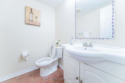 Photo 5 at 4 Glacier Crescent, Rouge E11, Toronto