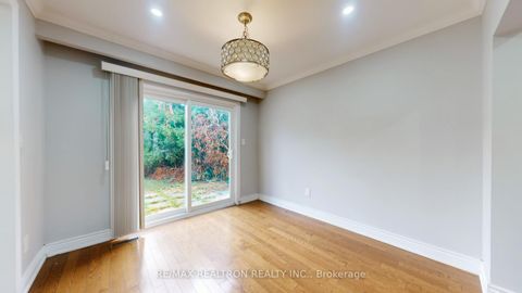 Photo 4 at 154 Merkley Square, Morningside, Toronto