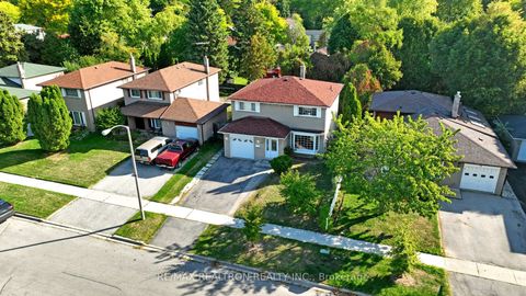 Photo 24 at 154 Merkley Square, Morningside, Toronto