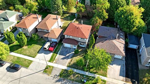 Photo 26 at 154 Merkley Square, Morningside, Toronto