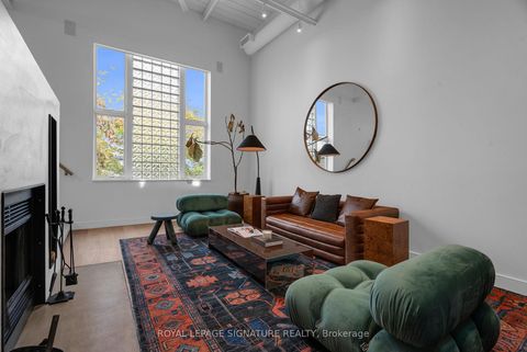 Photo 7 at 209 - 676 Richmond Street W, Waterfront Communities C1, Toronto