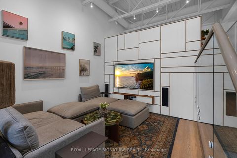 Photo 22 at 209 - 676 Richmond Street W, Waterfront Communities C1, Toronto