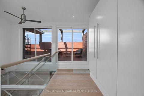 Photo 24 at 209 - 676 Richmond Street W, Waterfront Communities C1, Toronto