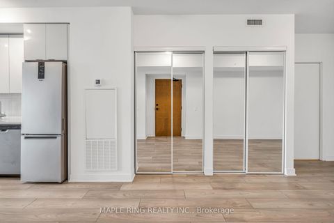 Photo 9 at 1313 - 2920 Highway 7 Road, Concord, Vaughan