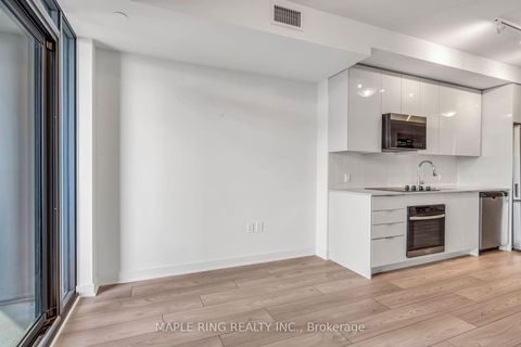 Photo 18 at 1313 - 2920 Highway 7 Road, Concord, Vaughan