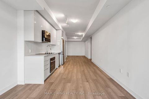 Photo 20 at 1313 - 2920 Highway 7 Road, Concord, Vaughan