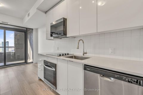 Photo 24 at 1313 - 2920 Highway 7 Road, Concord, Vaughan