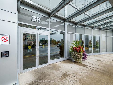 Photo 2 at 2003 - 38 Lee Centre Drive, Woburn, Toronto