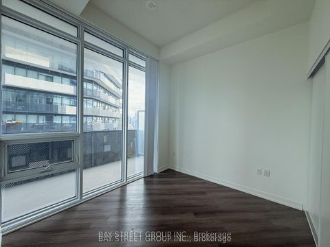 Photo 1 at 4909 - 138 Downes Street, Waterfront Communities C8, Toronto