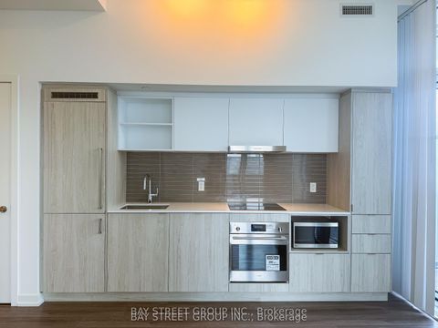 Photo 3 at 4909 - 138 Downes Street, Waterfront Communities C8, Toronto