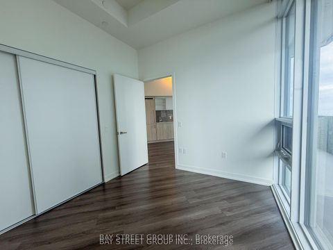 Photo 5 at 4909 - 138 Downes Street, Waterfront Communities C8, Toronto