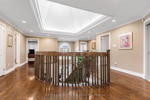 Photo 17 at 221 Pleasant Avenue, Newtonbrook West, Toronto