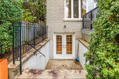 Photo 42 at 221 Pleasant Avenue, Newtonbrook West, Toronto