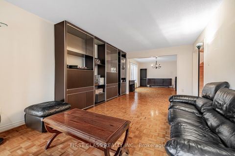 Photo 6 at 220 Timpson Drive, Aurora Highlands, Aurora