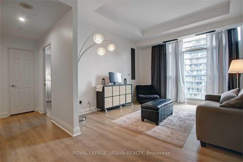 Photo 10 at 803 - 8 Wellesley Street E, Yonge Corridor, Toronto