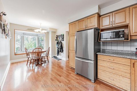 Photo 3 at 30 Cowley Avenue, City Centre West, Toronto