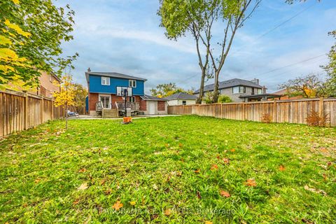 Photo 25 at 30 Cowley Avenue, City Centre West, Toronto