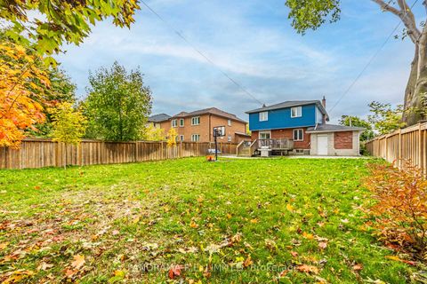 Photo 26 at 30 Cowley Avenue, City Centre West, Toronto