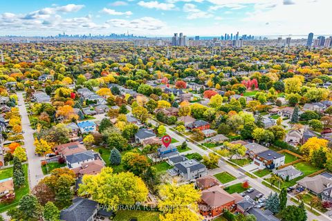 Photo 30 at 30 Cowley Avenue, City Centre West, Toronto