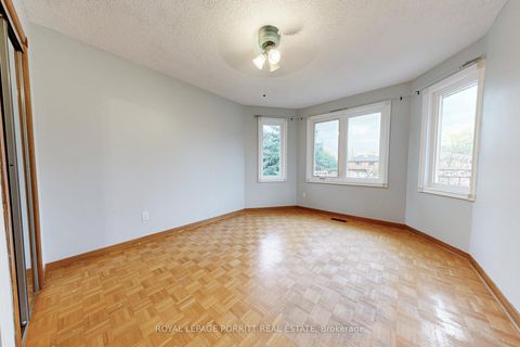 Photo 20 at 11 Goa Court, Alderwood, Toronto