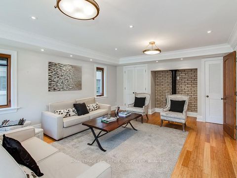 Photo 6 at 441 Oriole Parkway, Eglinton, Toronto