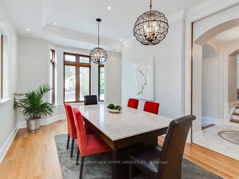 Photo 9 at 441 Oriole Parkway, Eglinton, Toronto