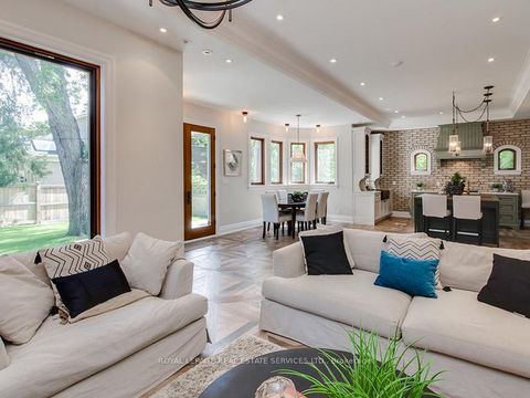 Photo 25 at 441 Oriole Parkway, Eglinton, Toronto