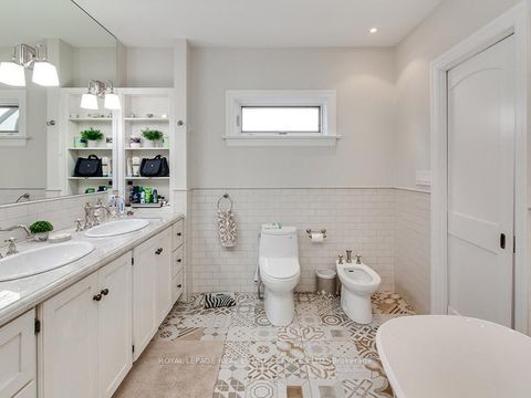 Photo 33 at 441 Oriole Parkway, Eglinton, Toronto