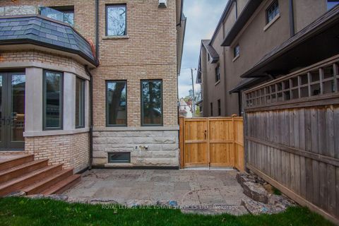 Photo 42 at 441 Oriole Parkway, Eglinton, Toronto