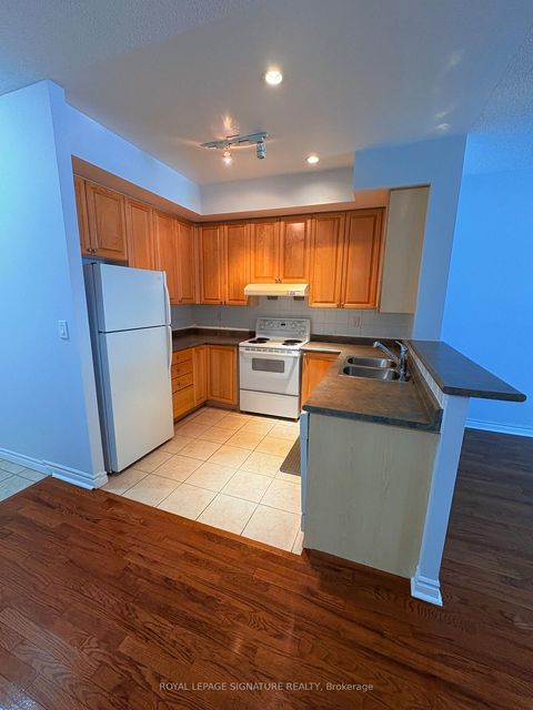 Photo 11 at LL70 - 123 Omni Drive, Bendale, Toronto