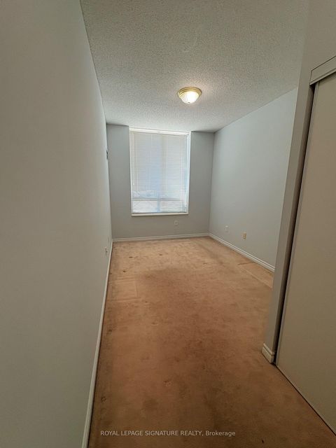 Photo 14 at LL70 - 123 Omni Drive, Bendale, Toronto