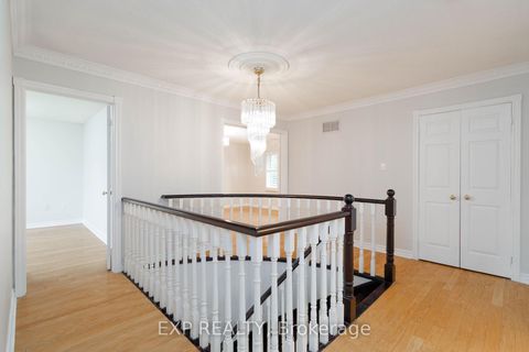 Photo 15 at 35 Dennis Drive, King City, King