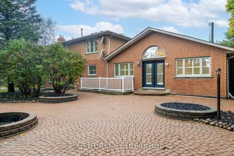 Photo 27 at 35 Dennis Drive, King City, King