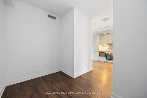 Photo 16 at 320 - 158 Front Street E, Moss Park, Toronto