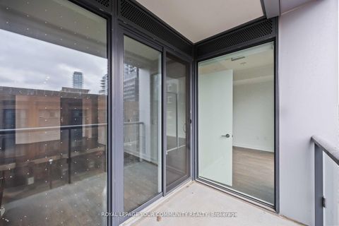 Photo 23 at 320 - 158 Front Street E, Moss Park, Toronto