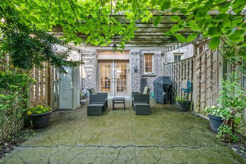 Photo 15 at 544C Scarlett Road, Humber Heights, Toronto