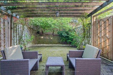 Photo 16 at 544C Scarlett Road, Humber Heights, Toronto