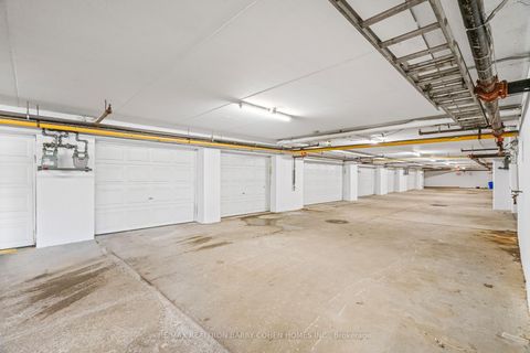 Photo 23 at 544C Scarlett Road, Humber Heights, Toronto