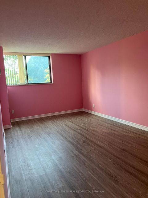 Photo 7 at 311 - 40 Baif Boulevard, North Richvale, Richmond Hill