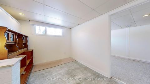 Photo 29 at 424 Bonita Crescent, Crosby, Richmond Hill