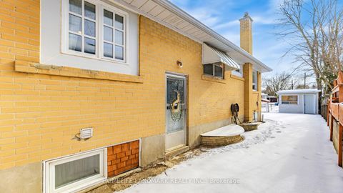 Photo 38 at 424 Bonita Crescent, Crosby, Richmond Hill