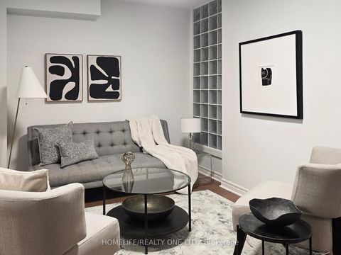 Photo 16 at 77 Tecumseth Street, Niagara, Toronto