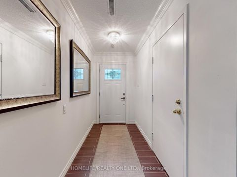 Photo 22 at 77 Tecumseth Street, Niagara, Toronto
